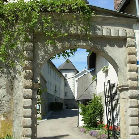 Kloster Szálloda Wernberg