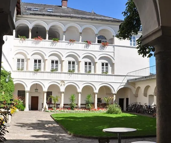 Hotel Kloster Wernberg